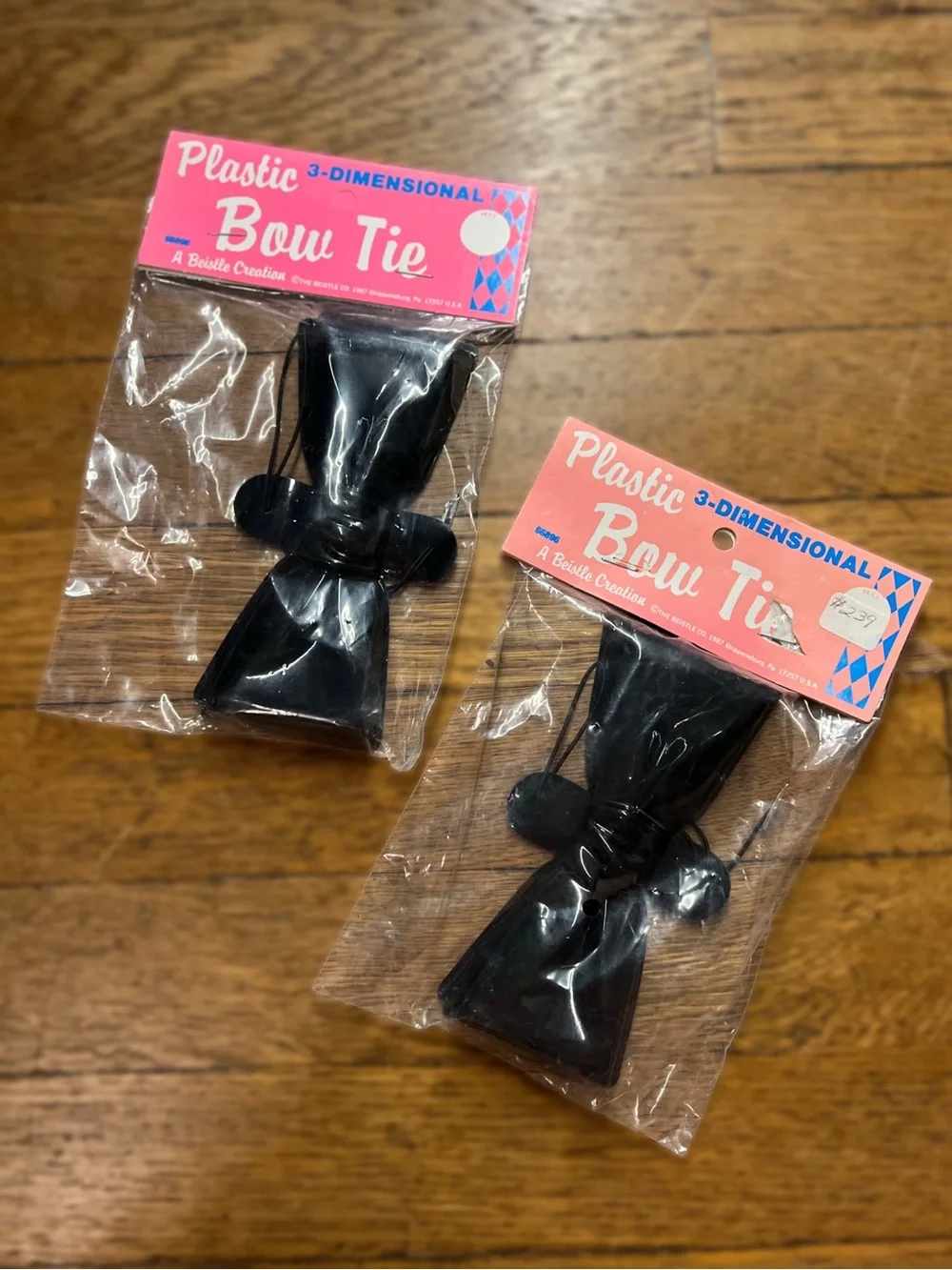 Vintage Beistle Plastic 3-Dimensional Bow Tie - Black (Set of 2)